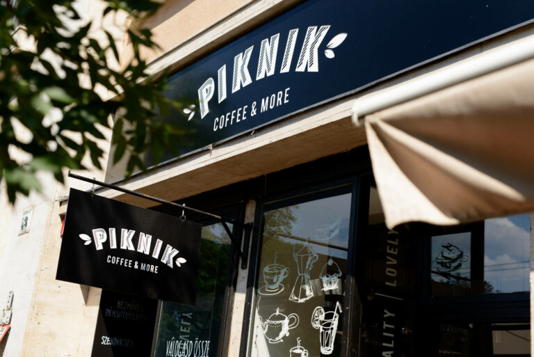 PikNIK Coffeeshop